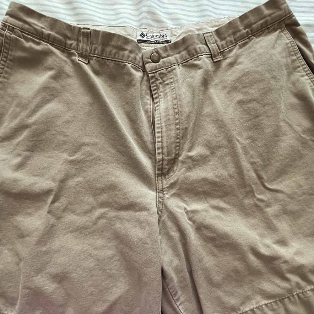 Men’s Columbia shorts